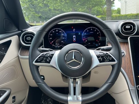 Used 2025 Mercedes-Benz C 300 Sedan image 18