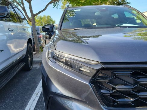 Used 2023 Honda CR-V Sport image 7