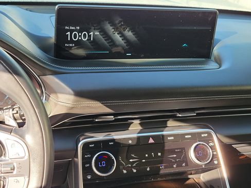 Certified 2023 Genesis GV80 3.5T image 11