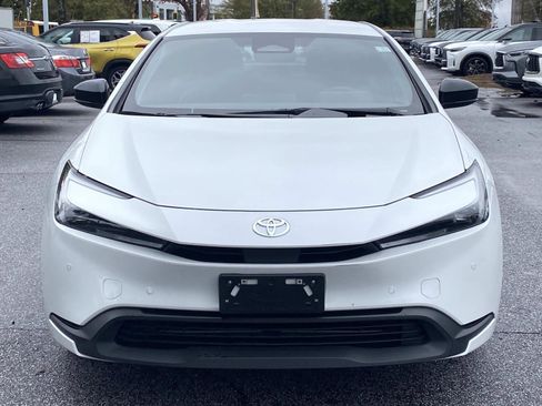 Used 2024 Toyota Prius LE image 6