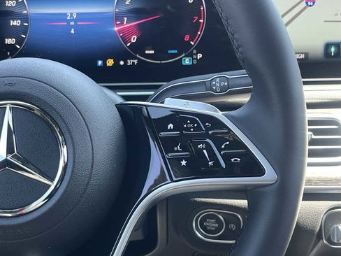 New 2026 Mercedes-Benz GLE 350 4MATIC image 39