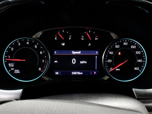 Used 2023 Chevrolet Traverse LT AWD/4WD image 28