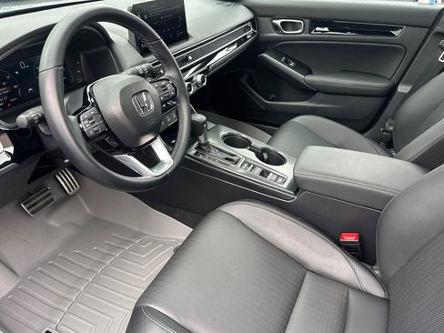 Used 2025 Honda Civic Sport Touring image 13