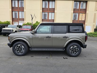 New 2026 Ford Bronco Outer Banks