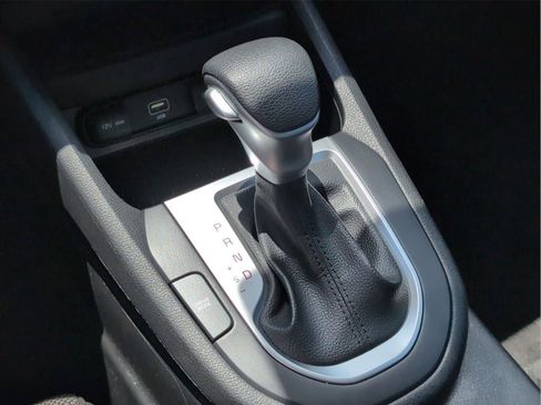 Used 2024 Kia Forte LXS FWD image 21