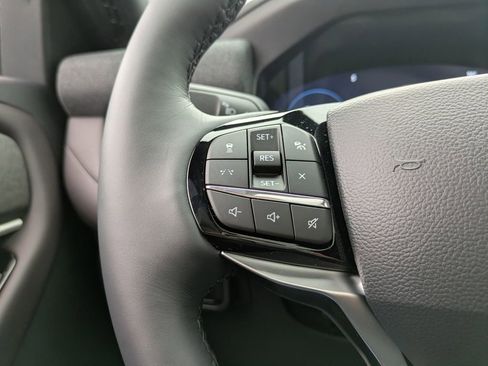 New 2026 Ford Explorer Platinum image 33