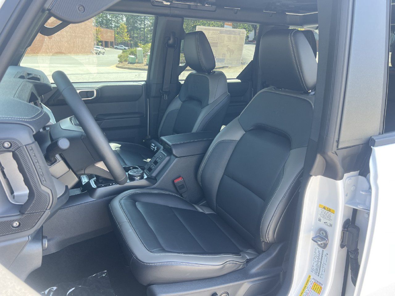 New 2026 Ford Bronco Outer Banks AWD/4WD image 13