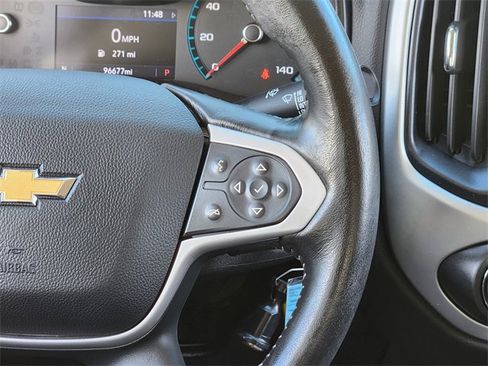 Used 2020 Chevrolet Colorado LT w/ Luxury Package image 27