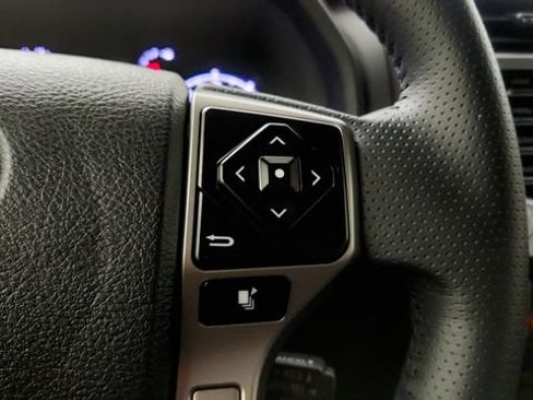 Used 2024 Toyota 4Runner SR5 RWD image 64