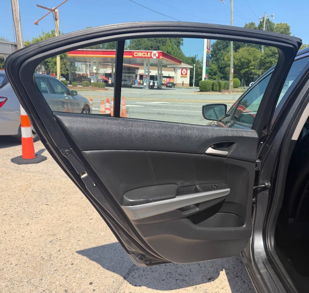 Used 2009 Honda Accord EX-L image 11
