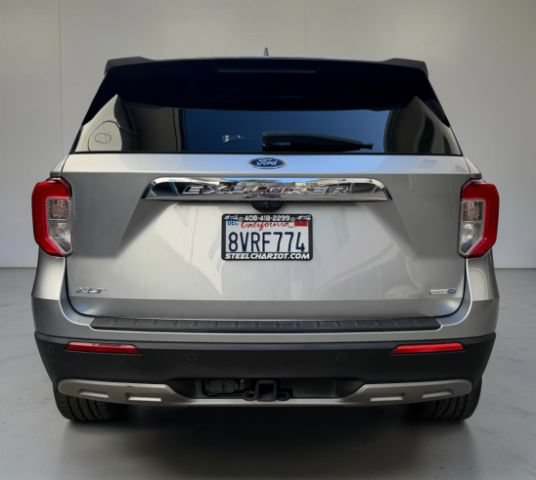 Used 2020 Ford Explorer XLT w/ Equipment Group 202A AWD/4WD image 5