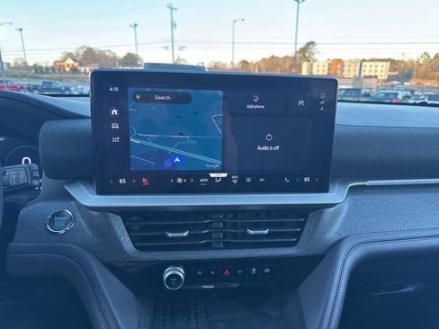 Used 2025 Ford Explorer Platinum w/ LUX Leather Package image 20