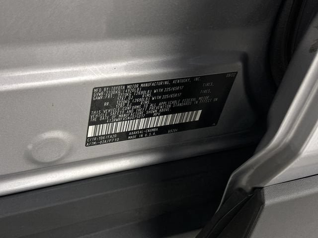 Used 2022 Toyota RAV4 XLE w/ Convenience Package AWD/4WD image 35