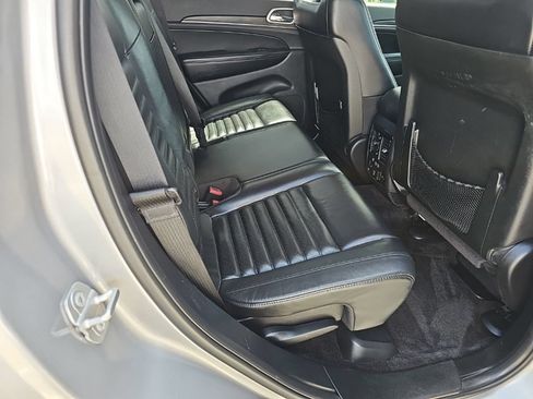 Certified 2018 Jeep Grand Cherokee Limited AWD/4WD image 27