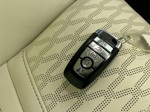 Used 2024 Lincoln Navigator Black Label image 35