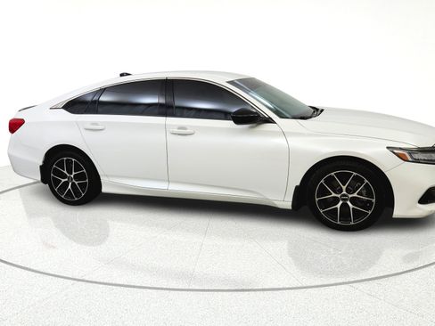 Used 2022 Honda Accord Sport Special Edition image 8