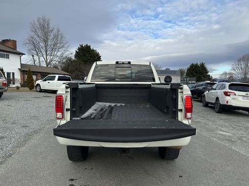 Used 2016 RAM 2500 Limited image 13