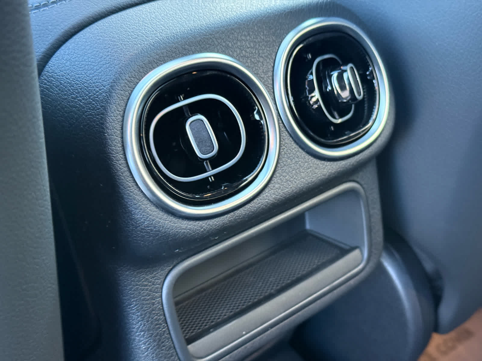 Certified 2026 Mercedes-Benz GLC 300 4MATIC image 29