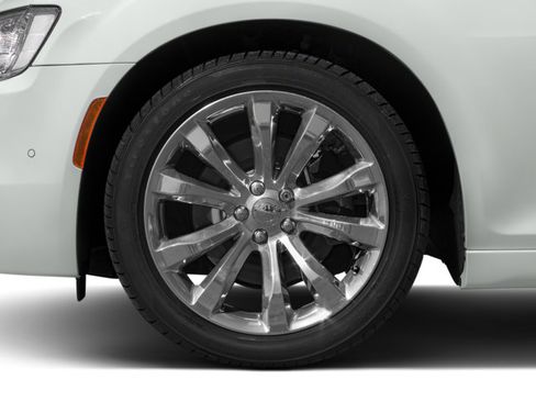 Used 2016 Chrysler 300 C w/ Safetytec Plus Group AWD/4WD image 8