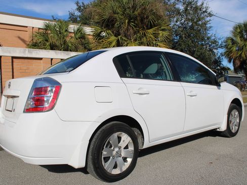 Used 2009 Nissan Sentra 2.0 w/ ABS Pkg image 11