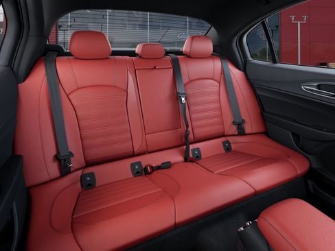 New 2026 Alfa Romeo Giulia Base image 15