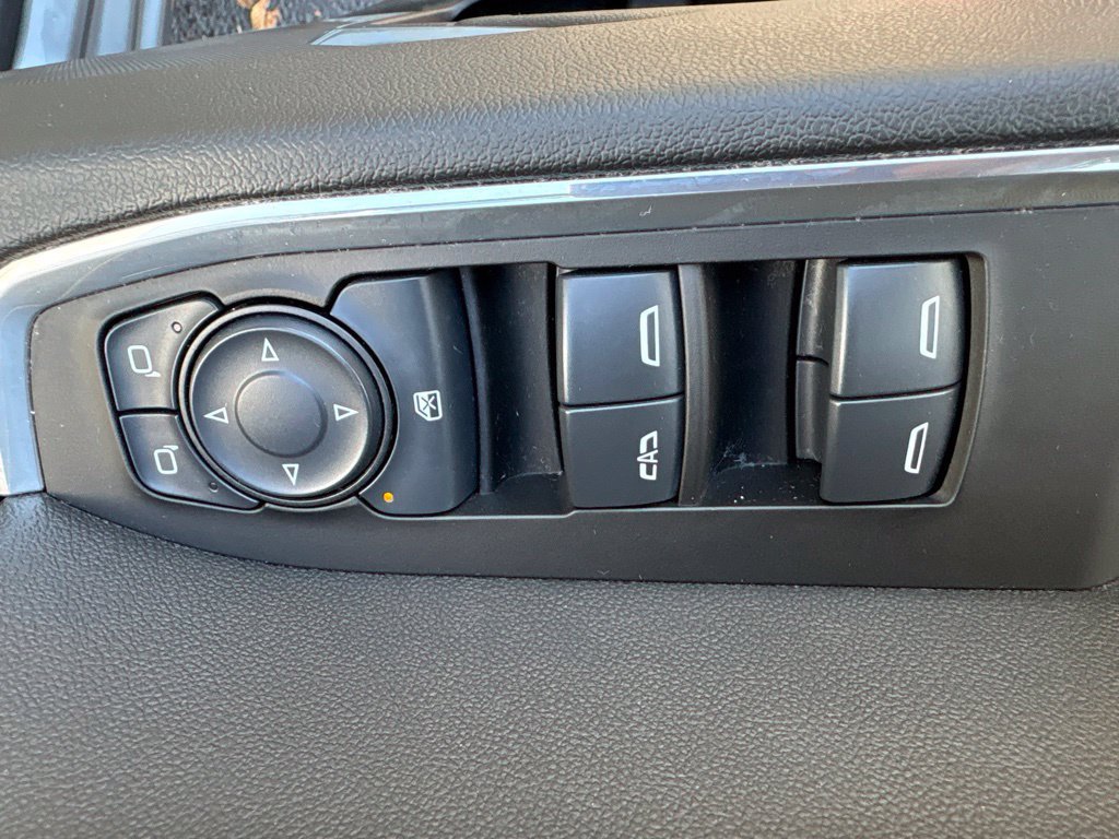 Used 2025 Chevrolet Silverado 1500 LT AWD/4WD image 17