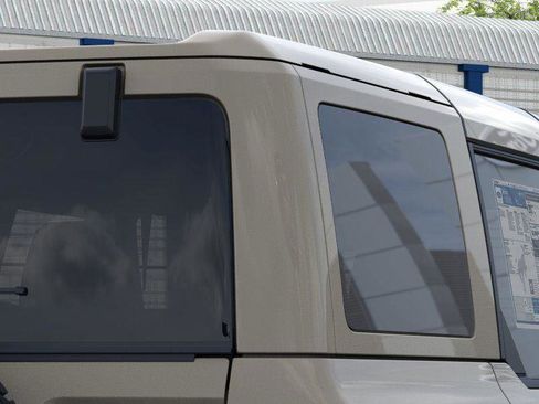 New 2025 Ford Bronco Outer Banks image 25