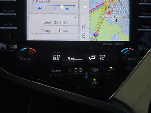 Used 2018 Toyota Camry XSE image 23