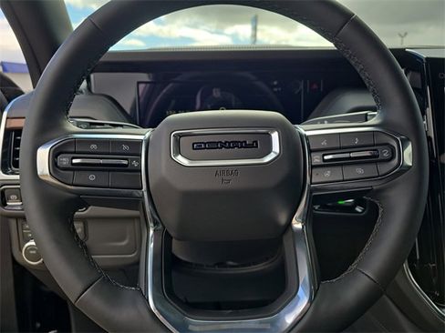 New 2026 GMC Yukon Denali image 9