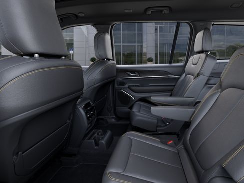 New 2026 Jeep Grand Cherokee L Limited AWD/4WD image 49