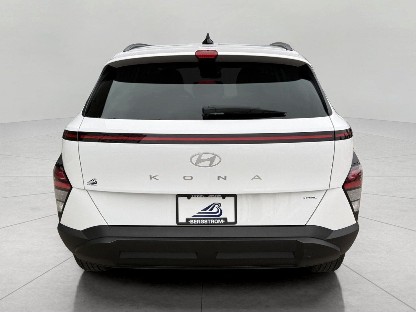 Used 2025 Hyundai Kona SEL AWD/4WD image 11