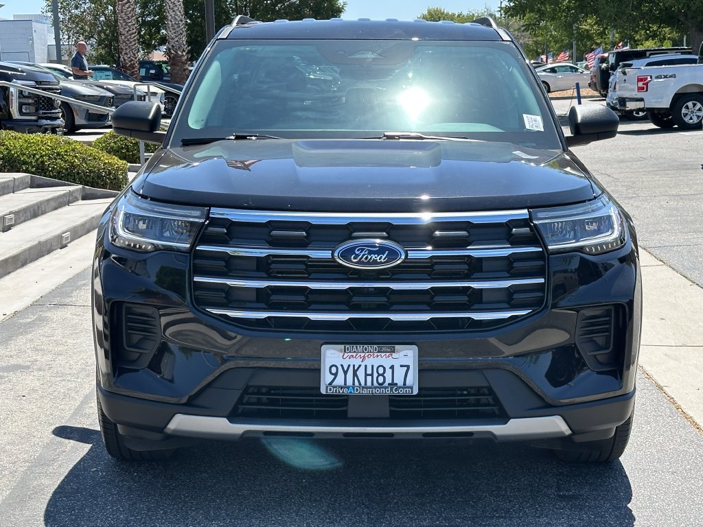 Used 2026 Ford Explorer Active RWD image 12