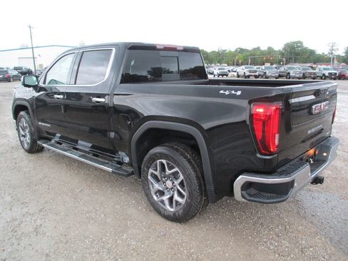 New 2026 GMC Sierra 1500 SLT w/ SLT Premium Plus Package AWD/4WD image 6