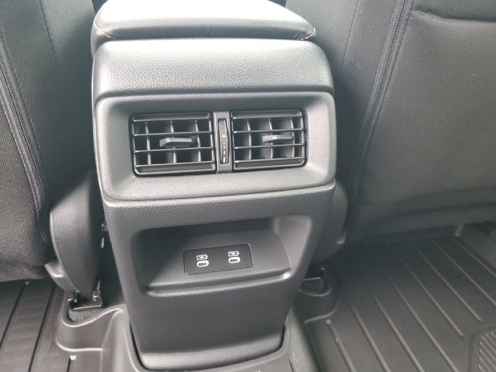 Used 2026 Honda CR-V TrailSport image 17