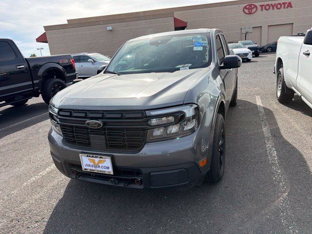 Used 2024 Ford Maverick Lariat w/ Black Appearance Package FWD image 12