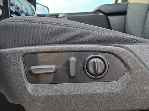 Used 2021 GMC Sierra 1500 SLE image 34