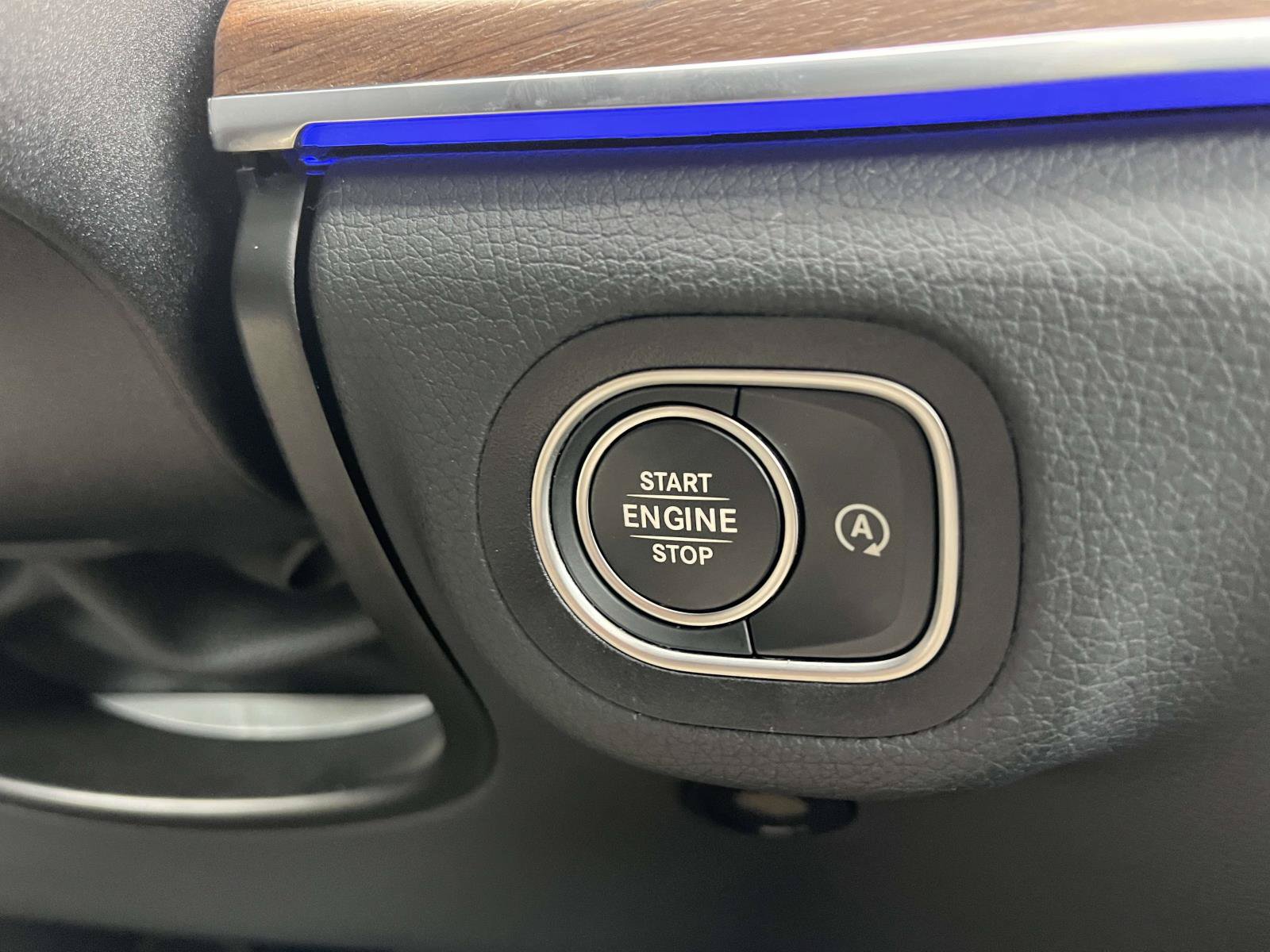 Certified 2025 Mercedes-Benz GLE 350 4MATIC image 27