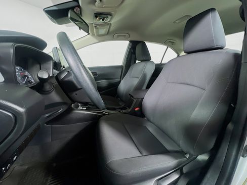Certified 2025 Toyota Corolla LE FWD image 10