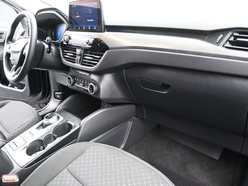 Used 2025 Ford Escape Active FWD image 16