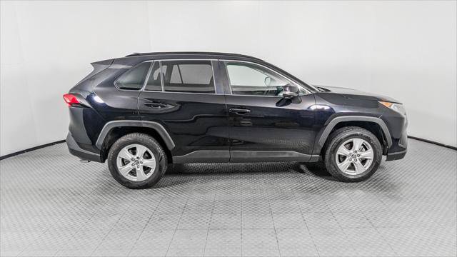 Used 2019 Toyota RAV4 XLE FWD image 9
