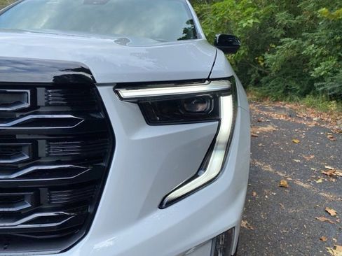 New 2026 GMC Acadia Elevation w/ Black Edition image 10