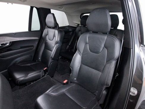 Certified 2023 Volvo XC90 B6 Ultimate w/ Protection Package Premier image 25