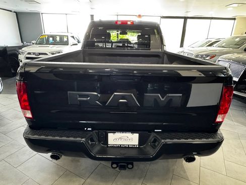 Used 2017 RAM 1500 Express AWD/4WD image 5