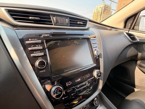 Certified 2024 Nissan Murano SV w/ SV Midnight Edition Package FWD image 23