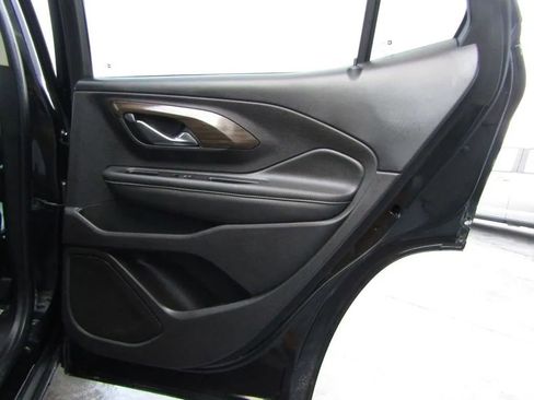 Used 2018 GMC Terrain Denali w/ Comfort Package image 44