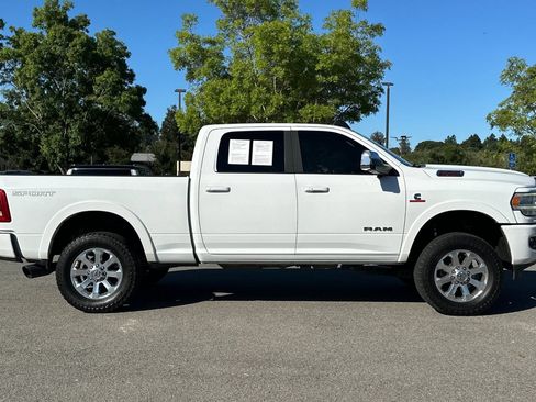Used 2020 RAM 3500 Laramie AWD/4WD image 3