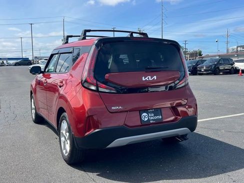 Certified 2023 Kia Soul S FWD image 9