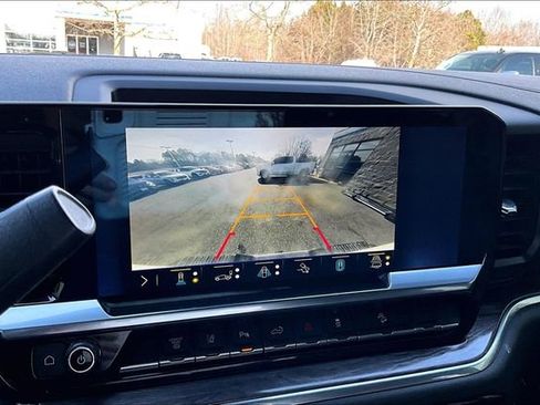 Used 2024 Chevrolet Silverado 2500 LTZ w/ LTZ Plus Package image 15