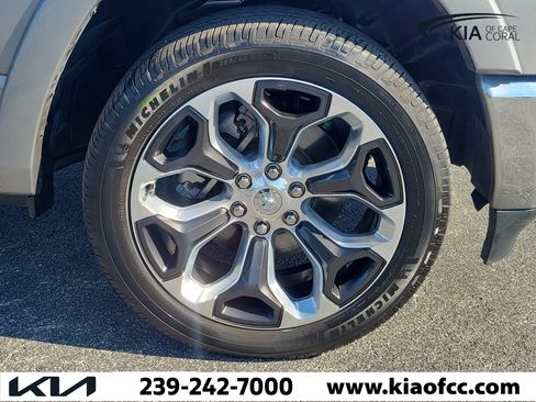 Used 2022 RAM 1500 Limited AWD/4WD image 7