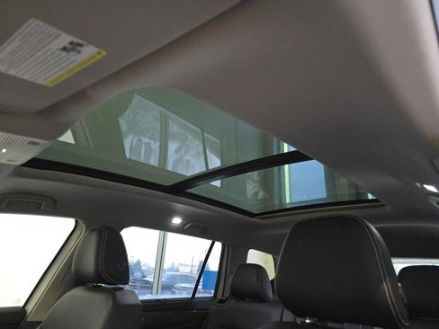 New 2026 Volkswagen Atlas SE image 3